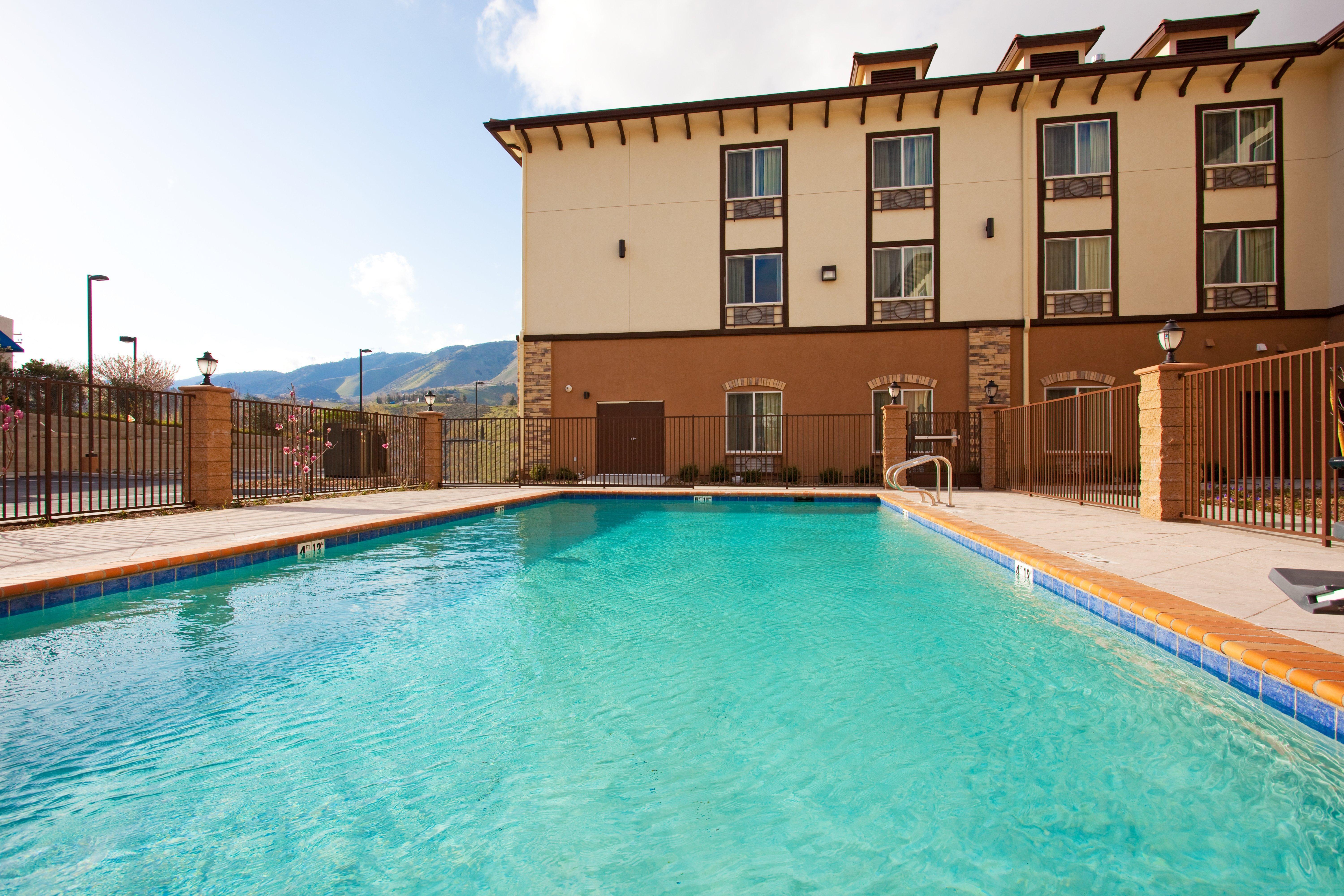 Holiday Inn Express & Suites Frazier Park By Ihg Lebec Eksteriør bilde